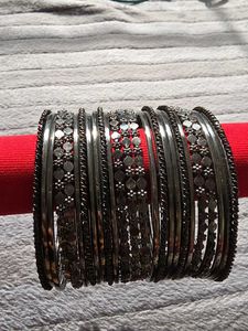 25pcs Set of Traditional Oxidized Bangles