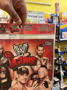 Topps WWE Icon sticker pack (8stickers &amp; Album)