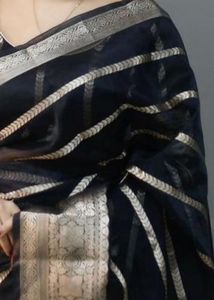 Elegant Black &amp; Gold Saree