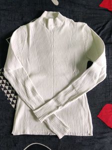 White Ribbed Mock Neck Top for winters