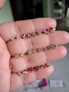 Beautiful Stud Earrings Set