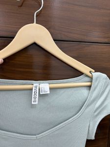 Ribbed V-Neck Crop Top