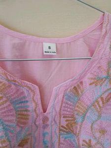 Beautiful Pink Embroidered Kurta