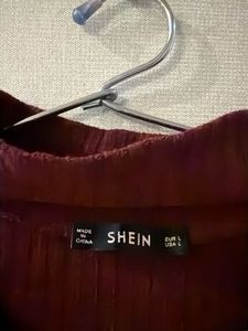 Maroon Ribbed Lattice Neck Top