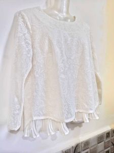 Chic White Lace Peplum Top