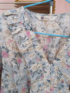 Floral Ruffled V-Neck Smocked Blouse
