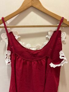 sale in just 200 a beautiful top 💯💯
