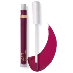 MyGlamm LIT Liquid Matte Lipstick