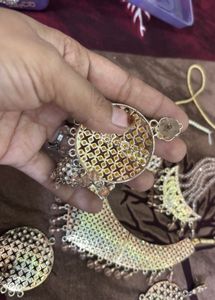 choker set