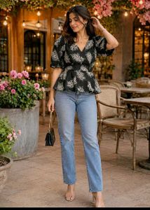 Stylish Printed Peplum Top