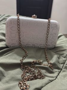 Lavie Sling Bag