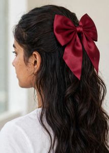 Cute Red Hair Bow  ❤️