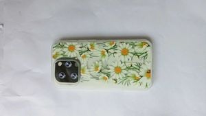 ip16pro Daisy Print iPhone Case