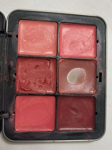 Multi-Shade Cream Blush Palette