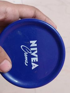 Nivea Creme Moisturizing Jar