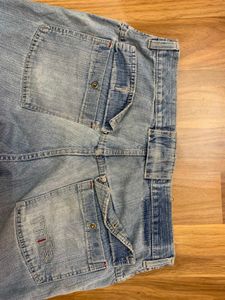 Light Wash Baggy Jeans