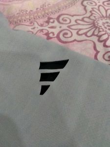 Adidas sports T-shirt l size