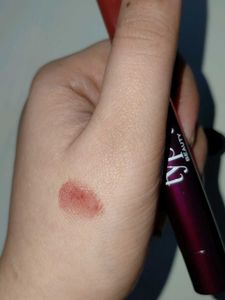 Typsy beauty glossified lip plumper