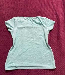 turquoise decathlon body fit sports tshirt