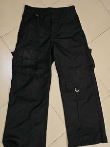 Black Cargo Pants - Y2K Style