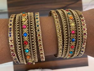 Antique Style Bangle Set