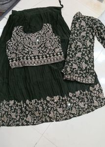 Green XL Embellished Lehenga Choli Set