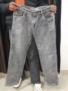 Men Straight Fit Jean