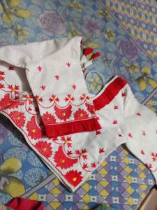 Embroidered White &amp; Red Kurti