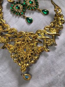 Green &amp; Gold Statement Jewelry Set