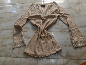 Elegant Beige Lace Trim Longsleeve Top