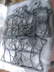 Bulk Plastic Hangers (1 dozen)