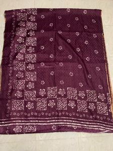 elegant meroon printed saree