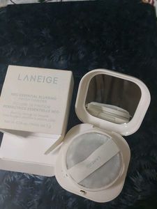Laneige Blurring Finish Powder