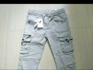 Grey cargo pant