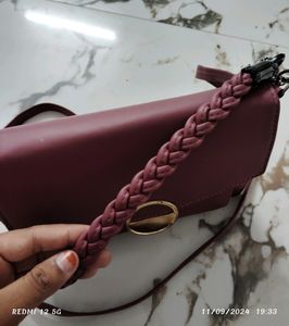 Sling Bag