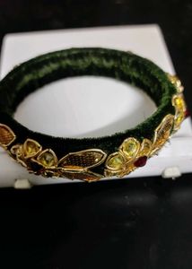 Floral Bangle Set - Gold &amp; Red nd mattle  s