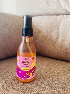 Plum Vanilla Vibes Body Mist