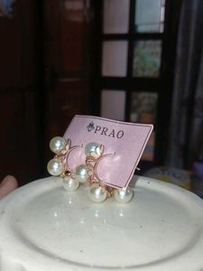 Elegant Pearl Earrings 🦪✨️