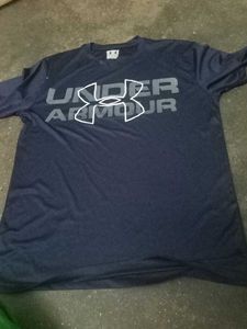 Under Armour T-Shirt