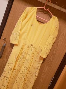 Elegant Yellow Ethnic Gown