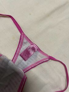 PiNK thong 💕