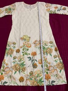 Elegant Floral Print Kurta Set