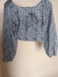 Floral Print Tie-Neck Cropped Top