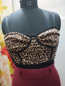 Chic Two-Piece Skirt Set