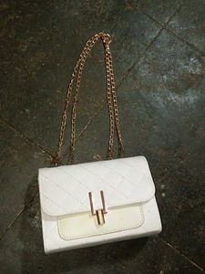 Quilted Chain Sling Bag