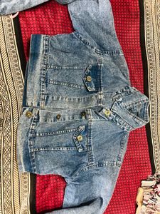 Stylish Cropped Denim Jacket💎