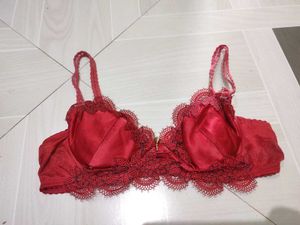 Elegant Red Lace Bra