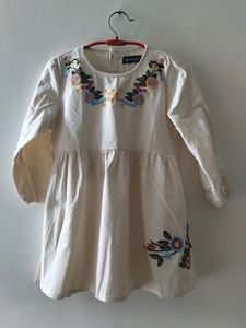 Baby Girl Dress Size 3 To 4 Years