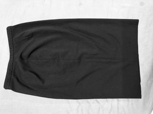 New M&amp;S Tailored Pencil Skirt