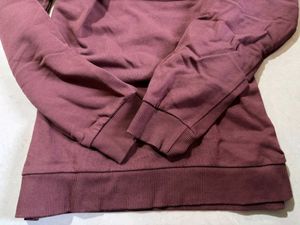 Women's Burgundy maroon Pullover Sweatshirt